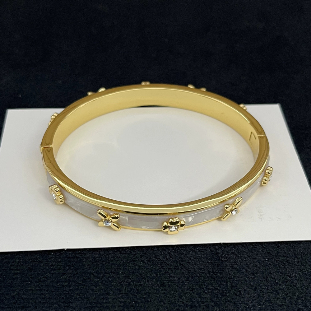 Tory Burch Metal Clover Bracelet